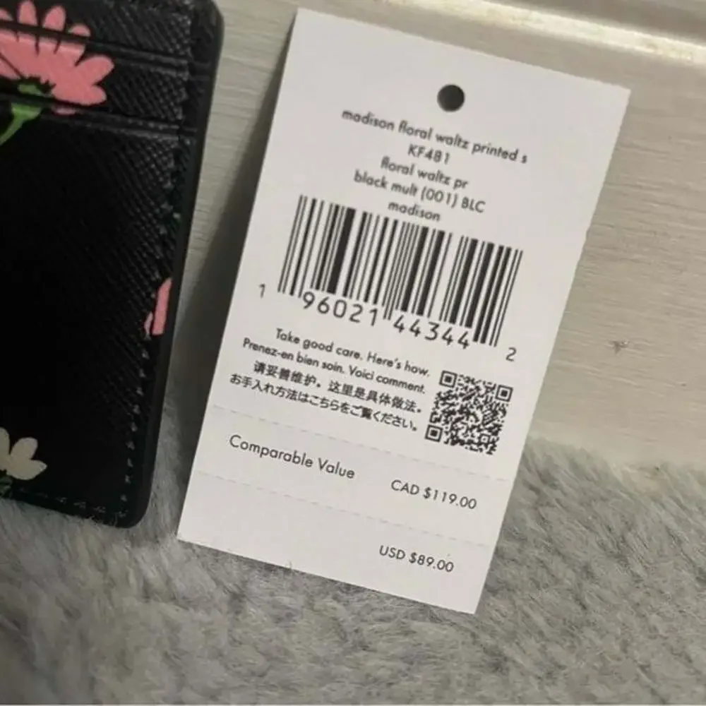 NWT Kate spade cardholder